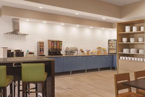 Country Inn & Suites by Radisson, Albert Lea, MN