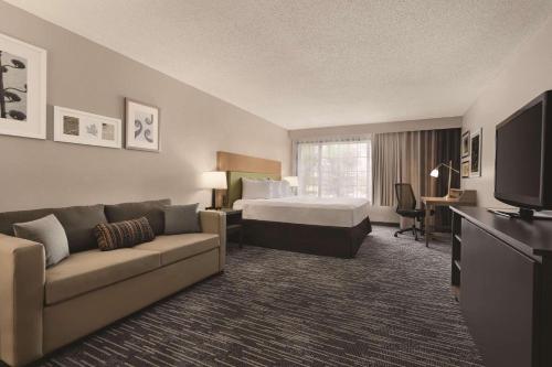 Country Inn & Suites by Radisson, Detroit Lakes, MN in Detroit Lakes, USA