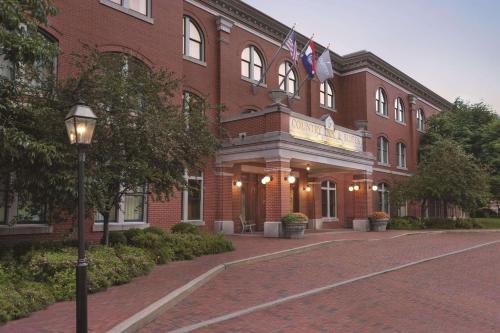 Country Inn & Suites by Radisson, St Charles Historic District in St. Charles, USA