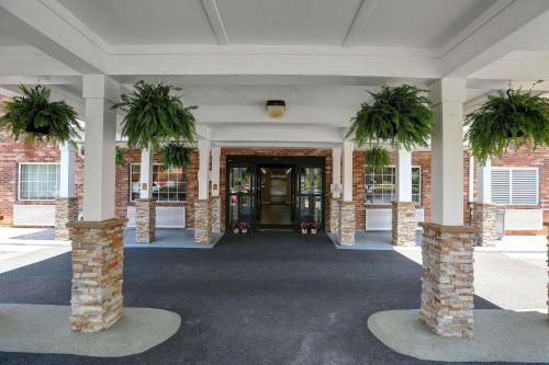 Photo - Country Inn & Suites by Radisson, Charlotte I-85 Airport, NC