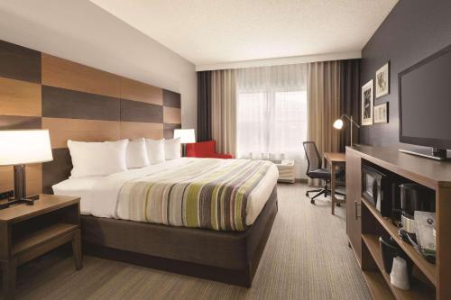 Country Inn & Suites by Radisson, Boone, NC in Boone, USA