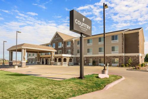 Country Inn & Suites by Radisson, Minot, ND - Hotel - Minot