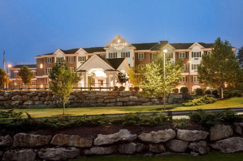 Country Inn & Suites by Radisson, Manchester Airport, NH - Hotel - Bedford