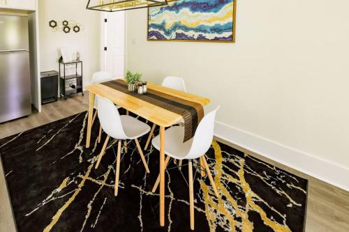Manchaca Meadows - 4 Bedroom Villa in Manchaca, USA