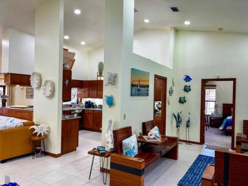 Pellicanus House on the Bay in Palm Bay, USA