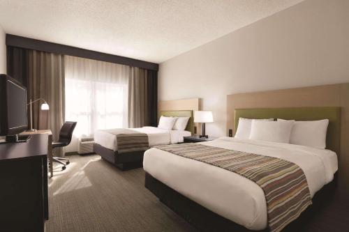 Country Inn & Suites by Radisson, Roanoke, VA