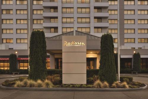 Photo - Radisson Hotel Seattle Airport