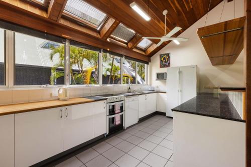 A Perfect Stay - Clarkes Beach Villa in Byron Bay