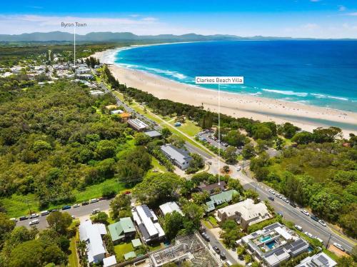 A Perfect Stay - Clarkes Beach Villa in Byron Bay