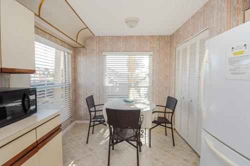 Sea Place 14266 - image 45