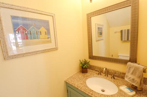 Sea Place 14266 - image 41