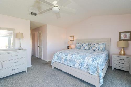 Sea Place 14266 - image 25