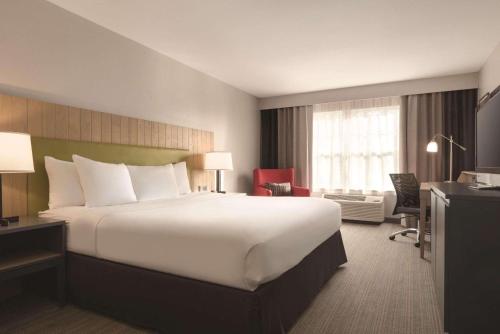 Country Inn & Suites by Radisson, Germantown, WI in Germantown, USA