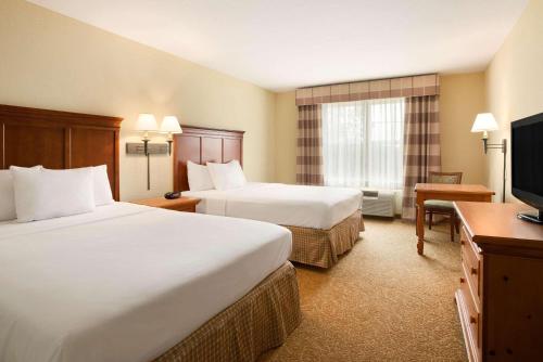 Country Inn & Suites by Radisson, Beckley, WV