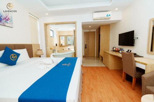 room detail thumbnail 1