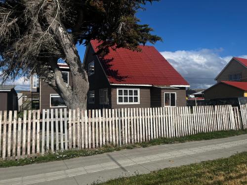 3 bedrooms, 6 beds
