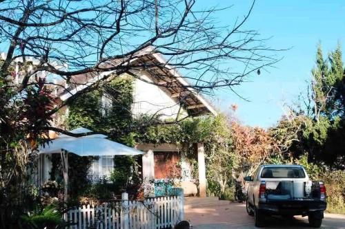 Family house - stay on pine hill Dalat