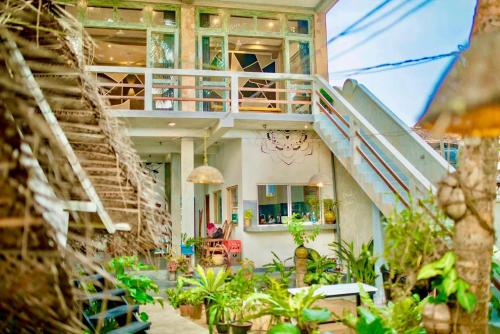 Oynise Beach Cabin in Galle