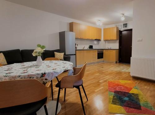 Yvett Studio-Fortuna Park - Apartment - Sfântu-Gheorghe