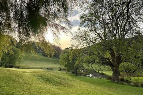 Warburton Valley & Golf Club View