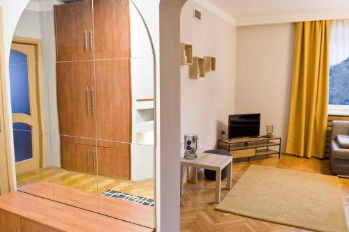 Apartment - Split Level