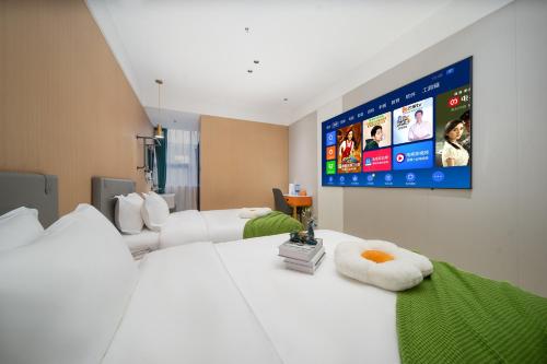 Deluxe Twin Room image 4