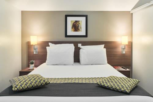 1 queen bed