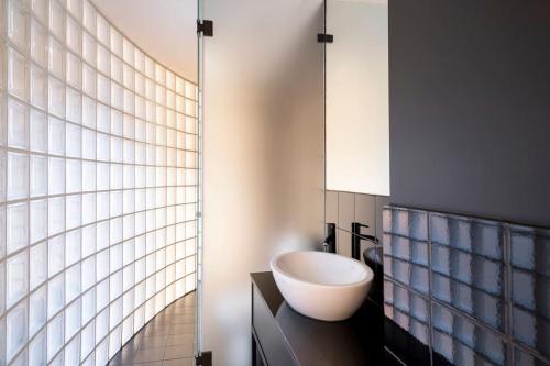 Amazing apt next to acropolis, Atenas (foto 8)