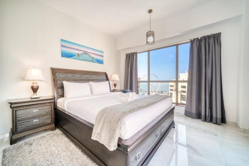300m From The Beach - JBR Apartment with Sea & Dubai Eye Views - image 10