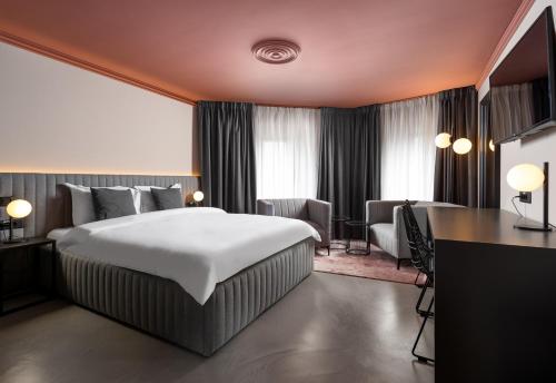 1 double bed