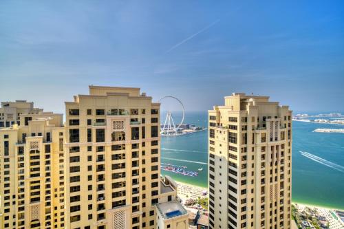 300m From The Beach - JBR Apartment with Sea & Dubai Eye Views - image 8