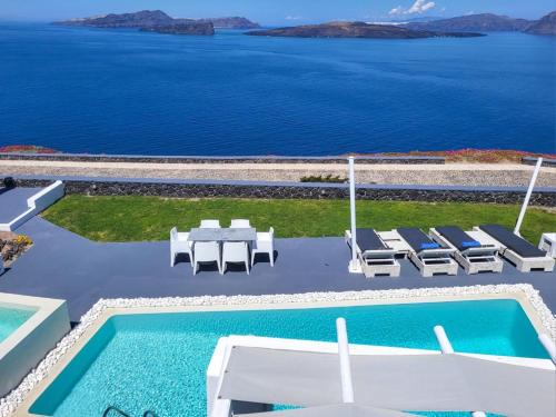 Santorini Princess Presidential Suites