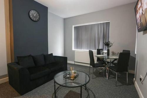 2 Bedroom Apartment near Airport - NEC - City Centre - Birmingham