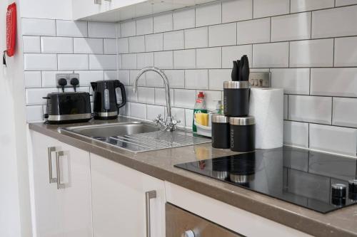 Modern Central Apartment - City Centre - Fast WIFI - Near Utilitia Arena & ICC, Birmingham (fotografie 4)