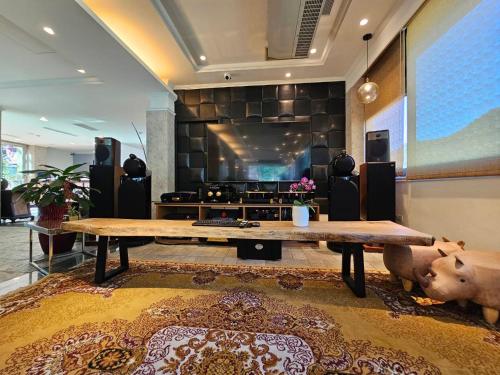 Wulai shuan hot spring house in Wulai District
