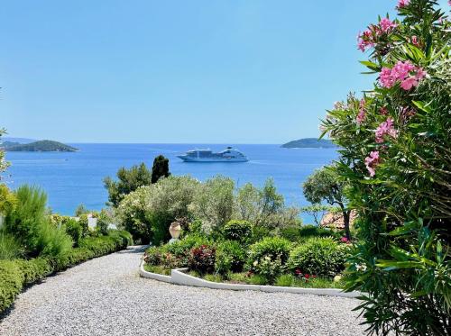 Villa Athena Skiathos