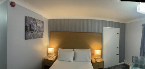 Dolphin Hotel St Ives Room Type - Standard Double Room