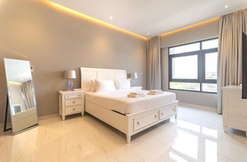 Beautifully furnished 3BDR in Al Sidir Greens - main image