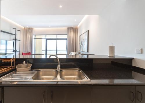 Beautifully furnished 3BDR in Al Sidir Greens - image 14