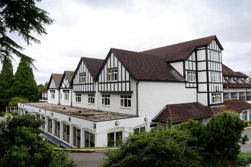 Buckatree Hall Hotel - image 8