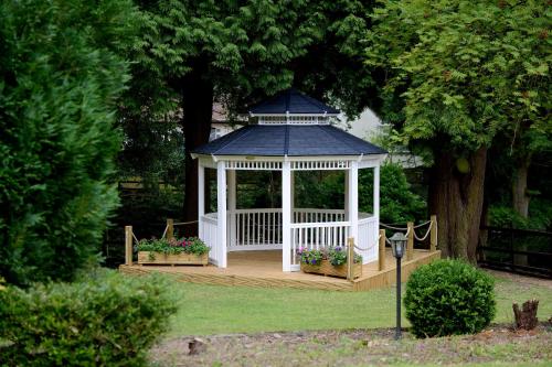 Buckatree Hall Hotel - image 4