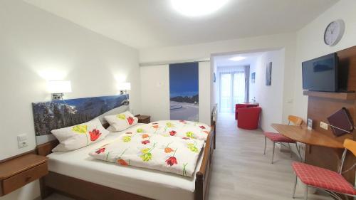 Hotel Garni Haus Alpine - image 7