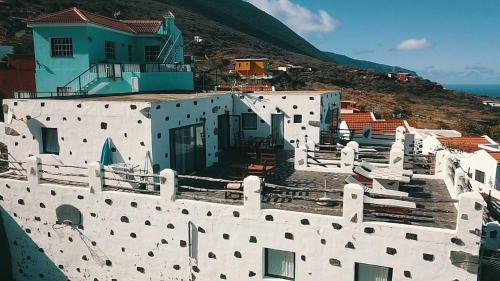 Apartment in a rural house, wonderful ocean view in El Hierro