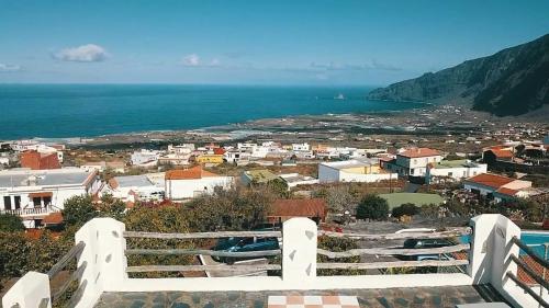 Apartment in a rural house, wonderful ocean view in El Hierro