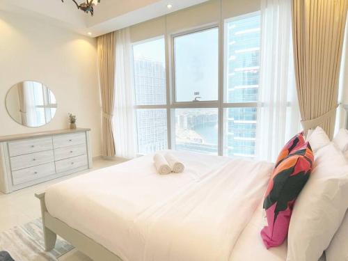 RH- Beautiful Canal View, Cozy studio near metro station, Dubaï (photo 5)