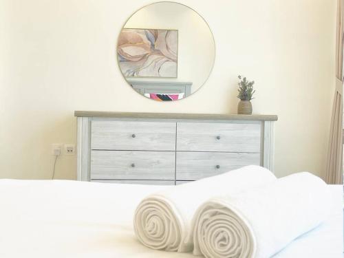 RH- Beautiful Canal View, Cozy studio near metro station, Dubaï (photo 9)