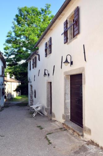 Ferienhaus in Kotli mit Grill, Garten und gemeinschaftlichem Pool - b43308