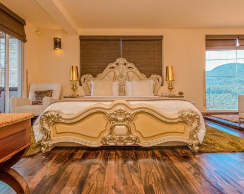 The Forest and Lake by Schofieldshire in Hakgala