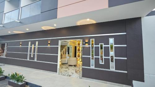 ZAFIRO HOTEL in Doradal