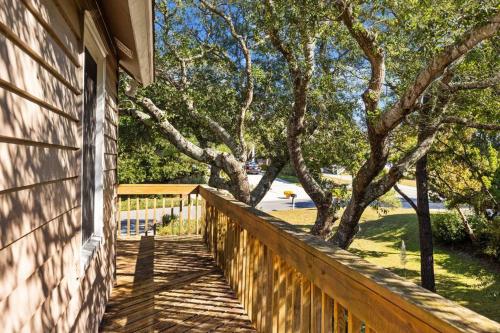 Why Knot Getaway. Emerald Isle Oasis Why Knot Getaway. Emerald Isle Oasis